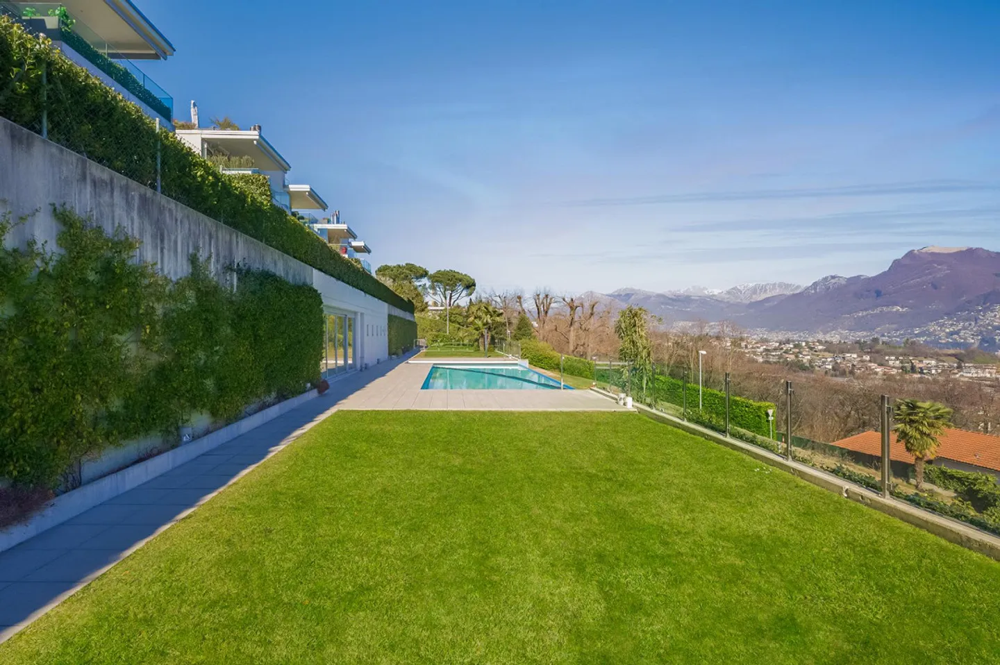 Spacious Apartment with Garden 6.5 Rooms Near TASIS School - Photo 1 of 10