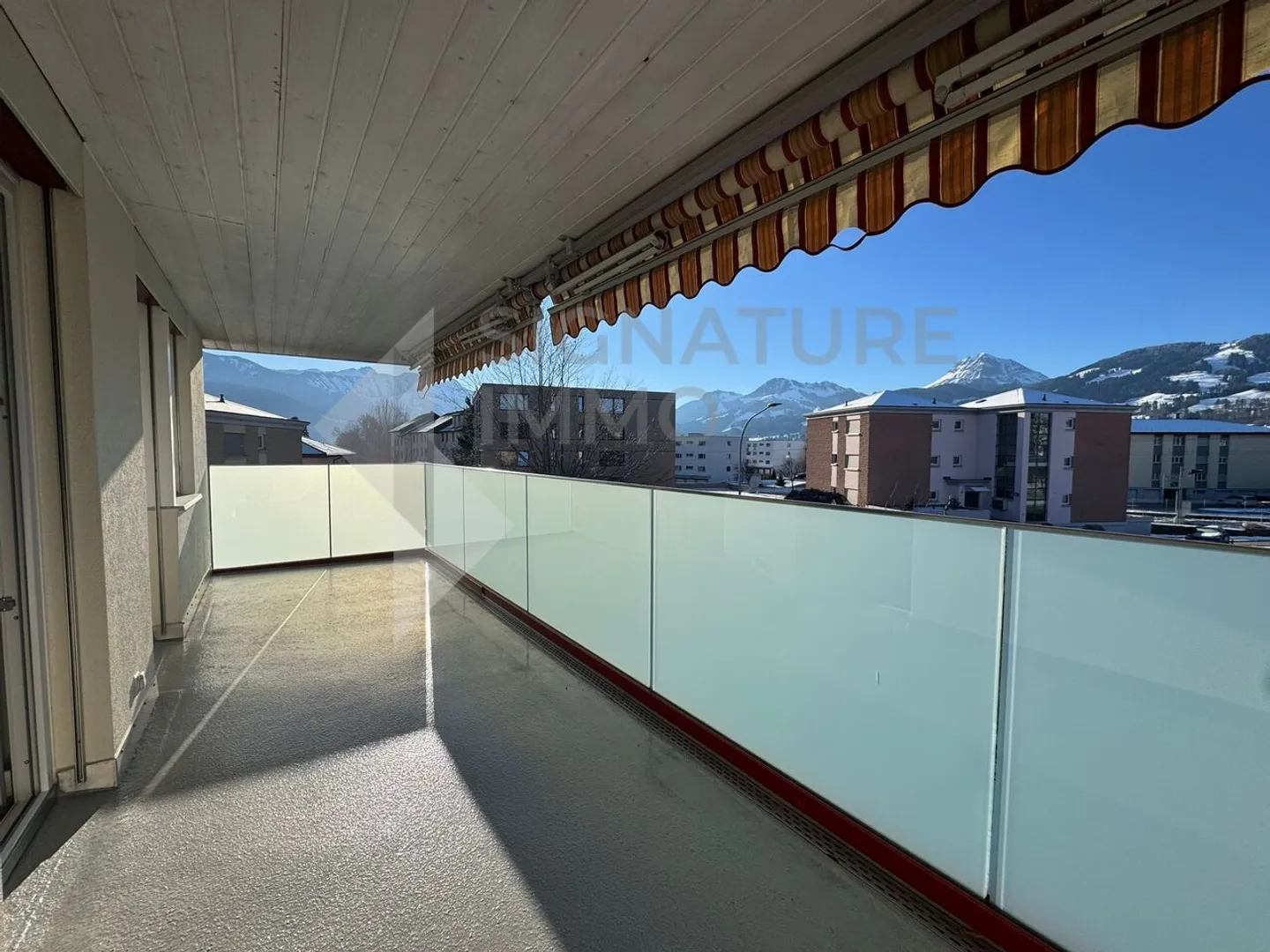 For rent: Spacious 3.5-room apartment in La Tour-de-Trême - Photo 1 of 11