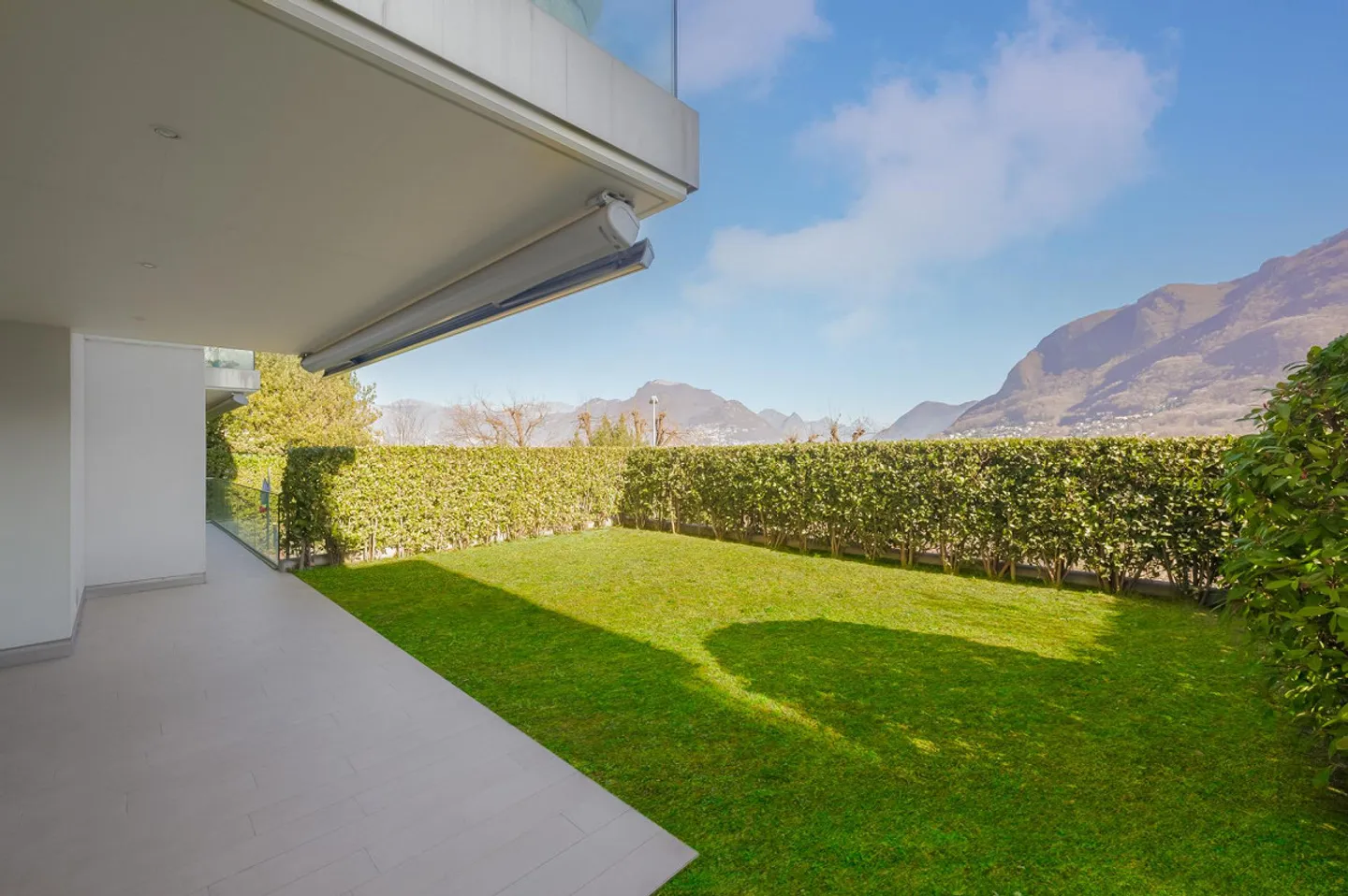 Spacious Apartment with Garden 6.5 Rooms Near TASIS School - Photo 4 of 10