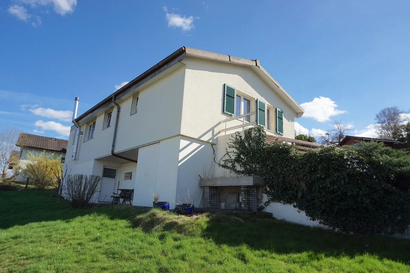 ARI-256 - Detached house with 5.5 rooms - 621 m2 plot in Haute-Sorne-Courfaivre - Photo 1 of 11