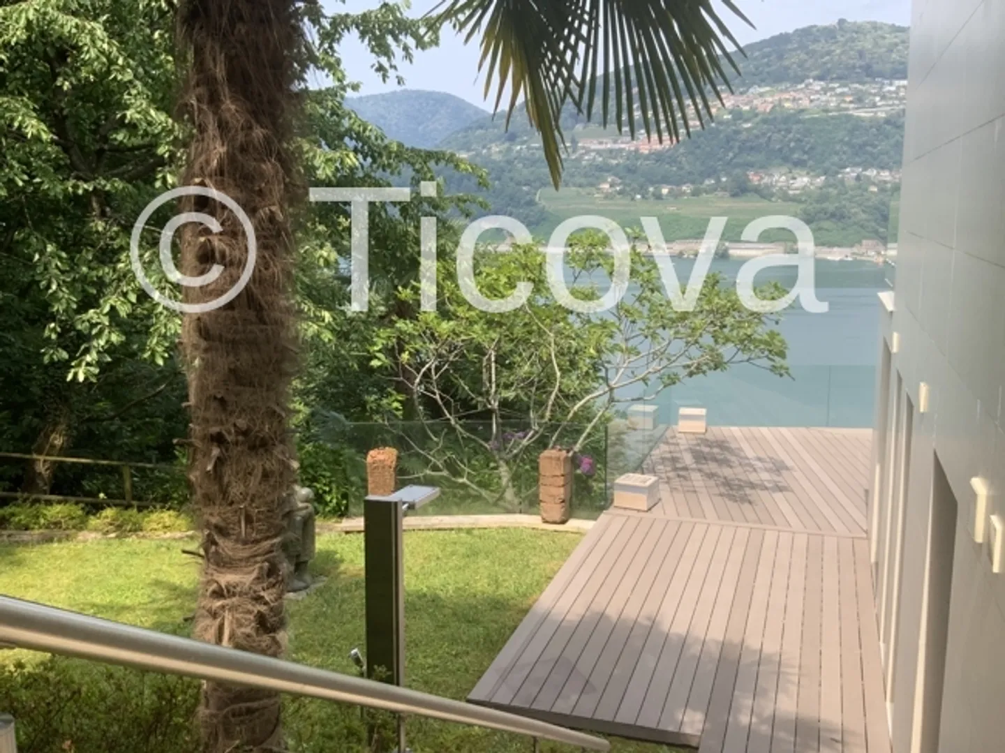 Villa de Luxe à Collina - Photo 1 sur 10