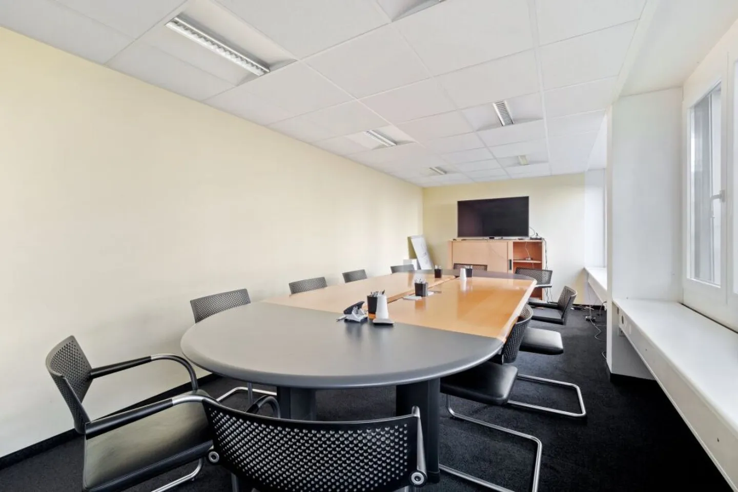Vivre ou travailler - tout est possible ici ! - Photo 4 sur 15