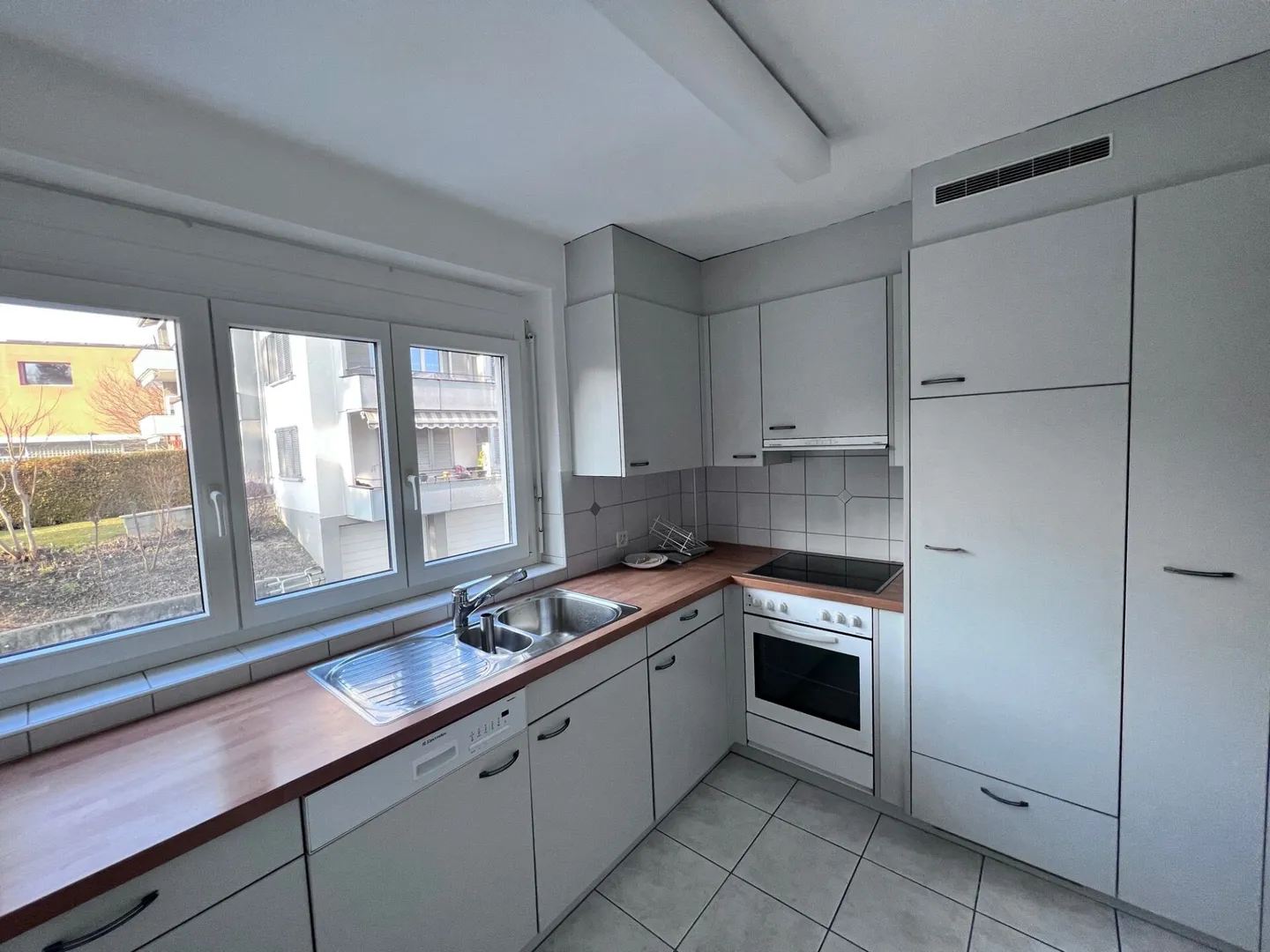 Appartamento 4 locali con terrazza - Foto 2 di 13