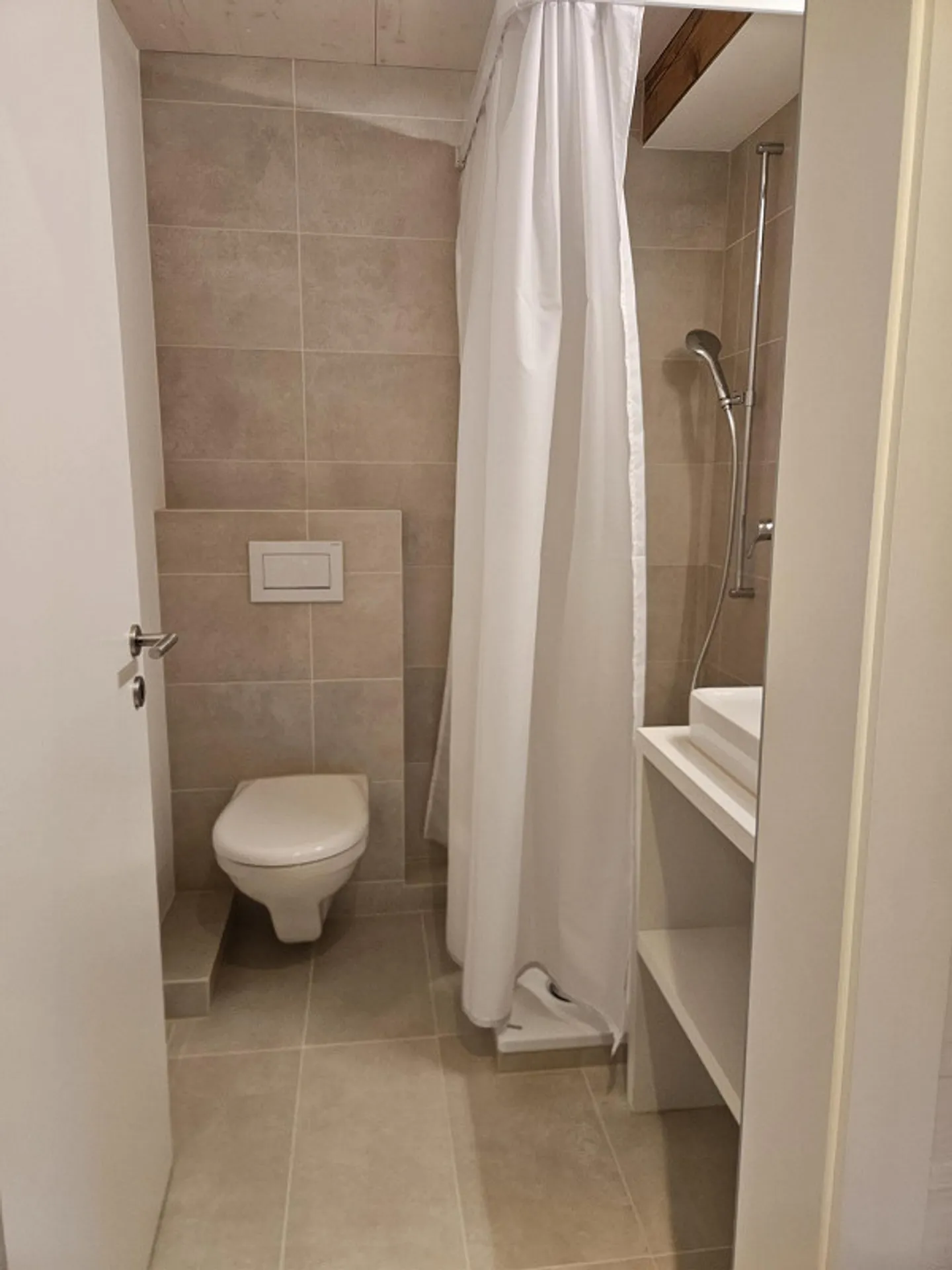 Première occupation d'un appartement penthouse exclusif nouvellement développé - Photo 8 sur 19