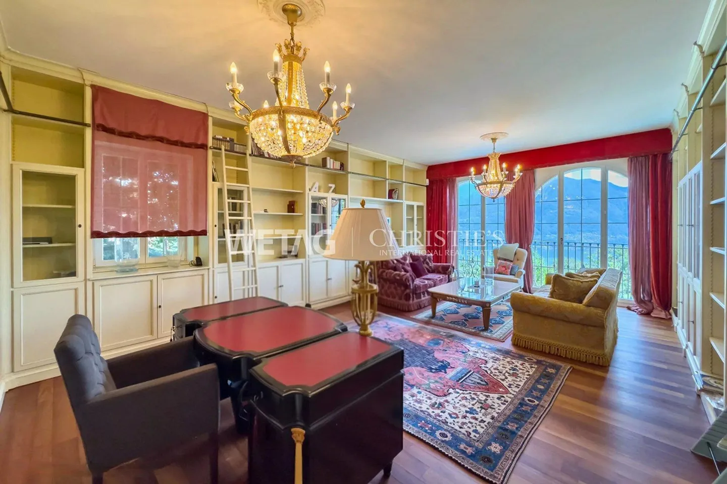 Villa spaziosa con piscina all'aperto e casa per gli ospiti separata in vendita ... - Foto 8 di 13