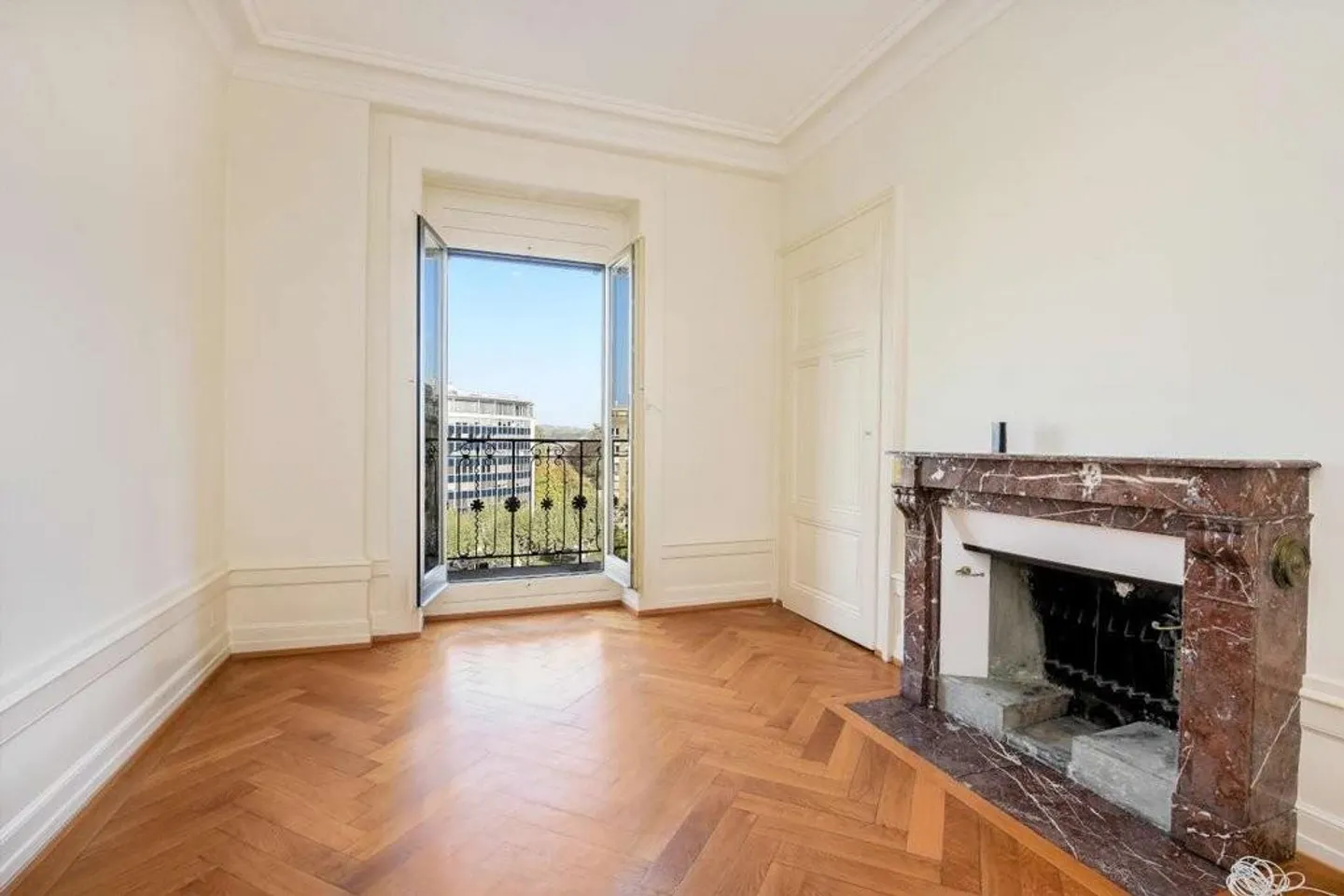 Exceptional apartment in the Russian Church district - Photo 7 of 10
