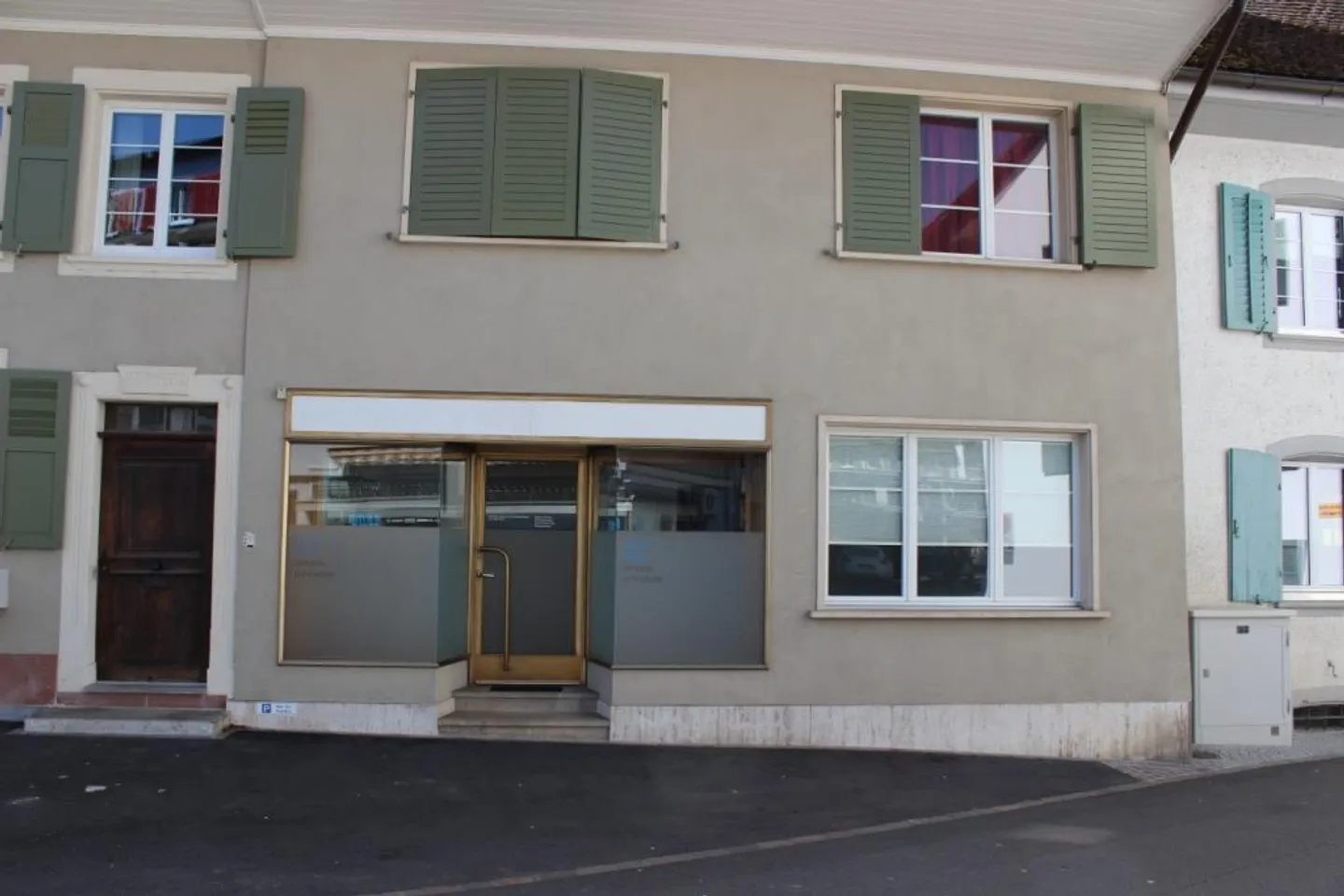 Office-Practice-Commercial Spaces in the Center of Gelterkinden with Shop Window - Photo 8 of 8