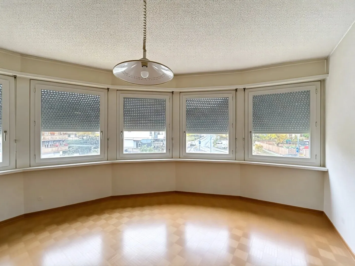 3,5-Zimmer-Wohnung zur Renovierung in Sierre - Foto 7 von 10