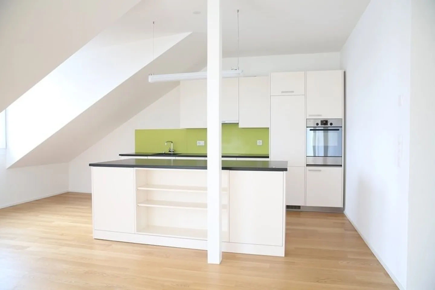 Apartment for rent - Photo 5 of 9