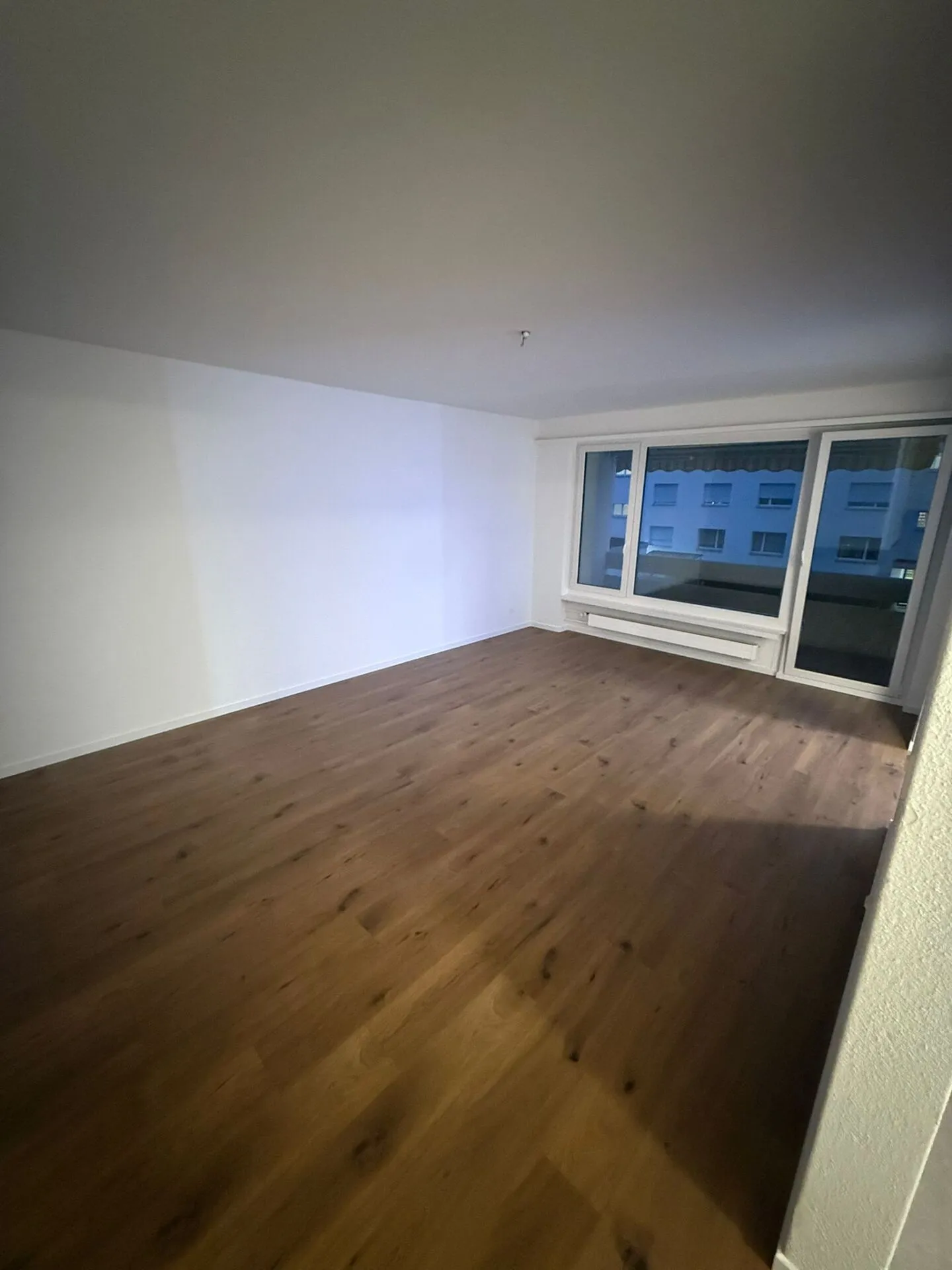 Neu Sanierte 2.5 Zimmerwohnung in Oberglatt - Foto 8 von 9