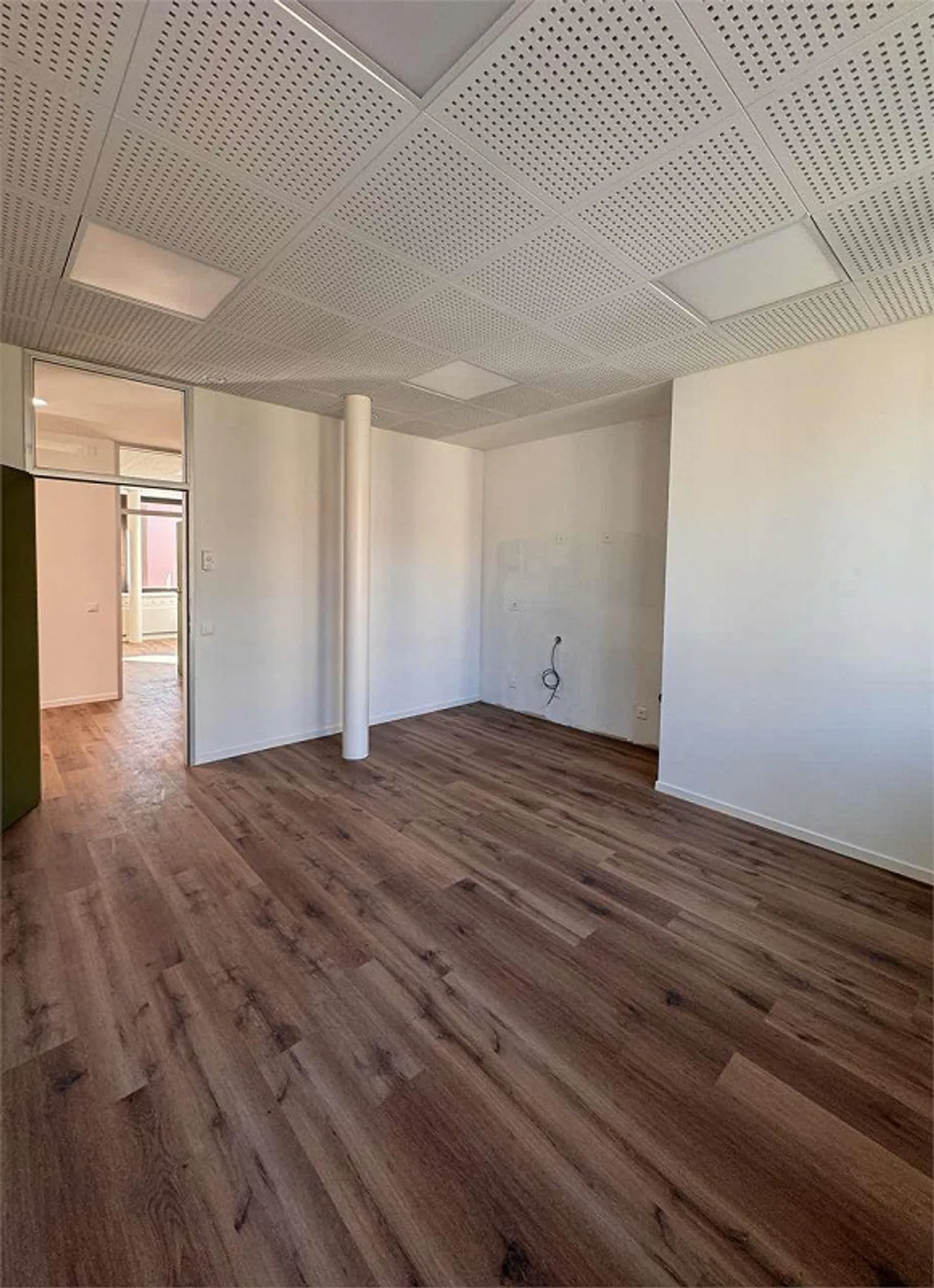 PRESTIGEBÜRO - 7 RÄUME KOMPLETT RENOVIERT - Foto 13 von 13