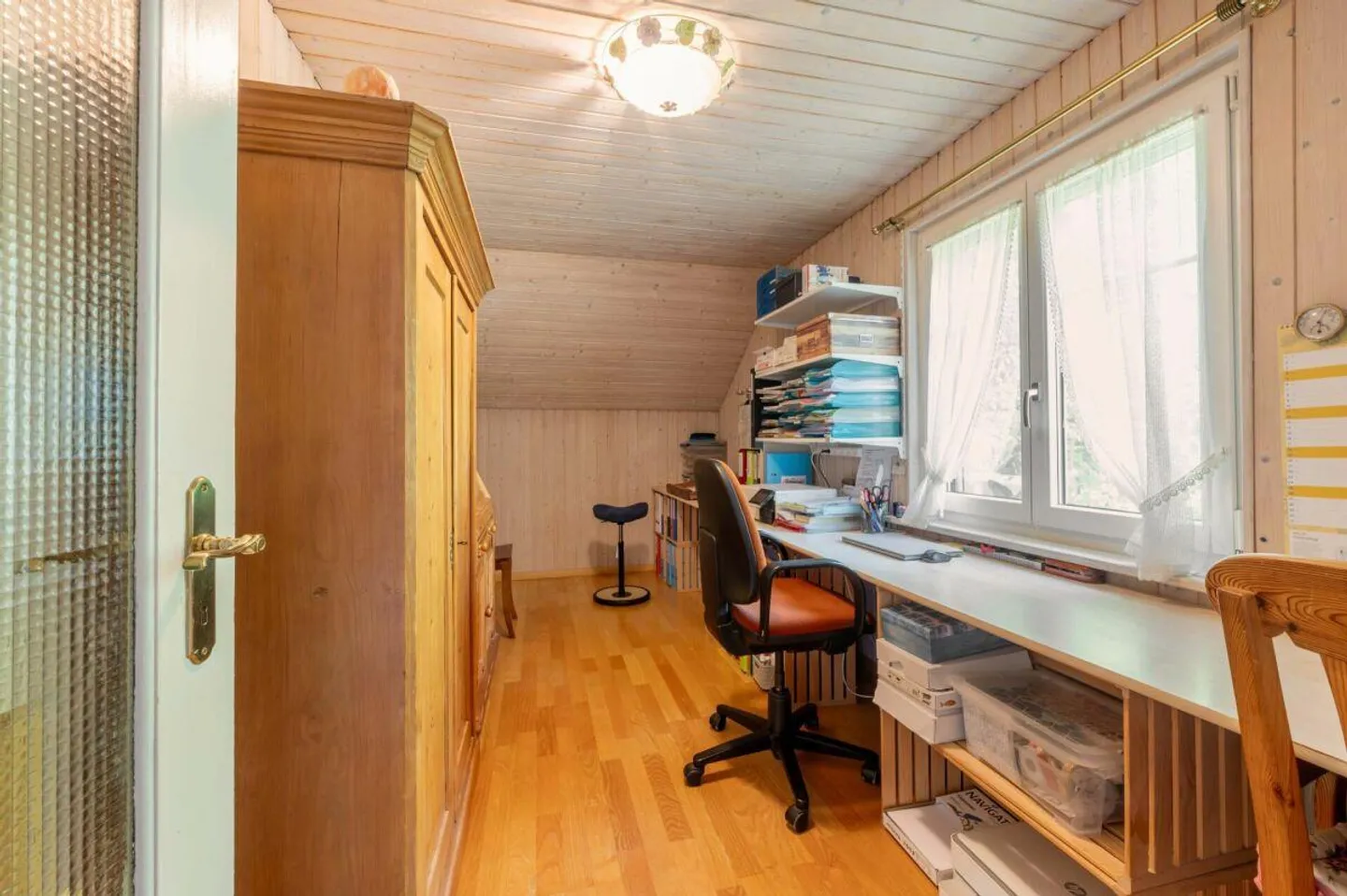 Charming 3.5-Room Single-Family House with Idyllic Garden - Photo 11 of 21