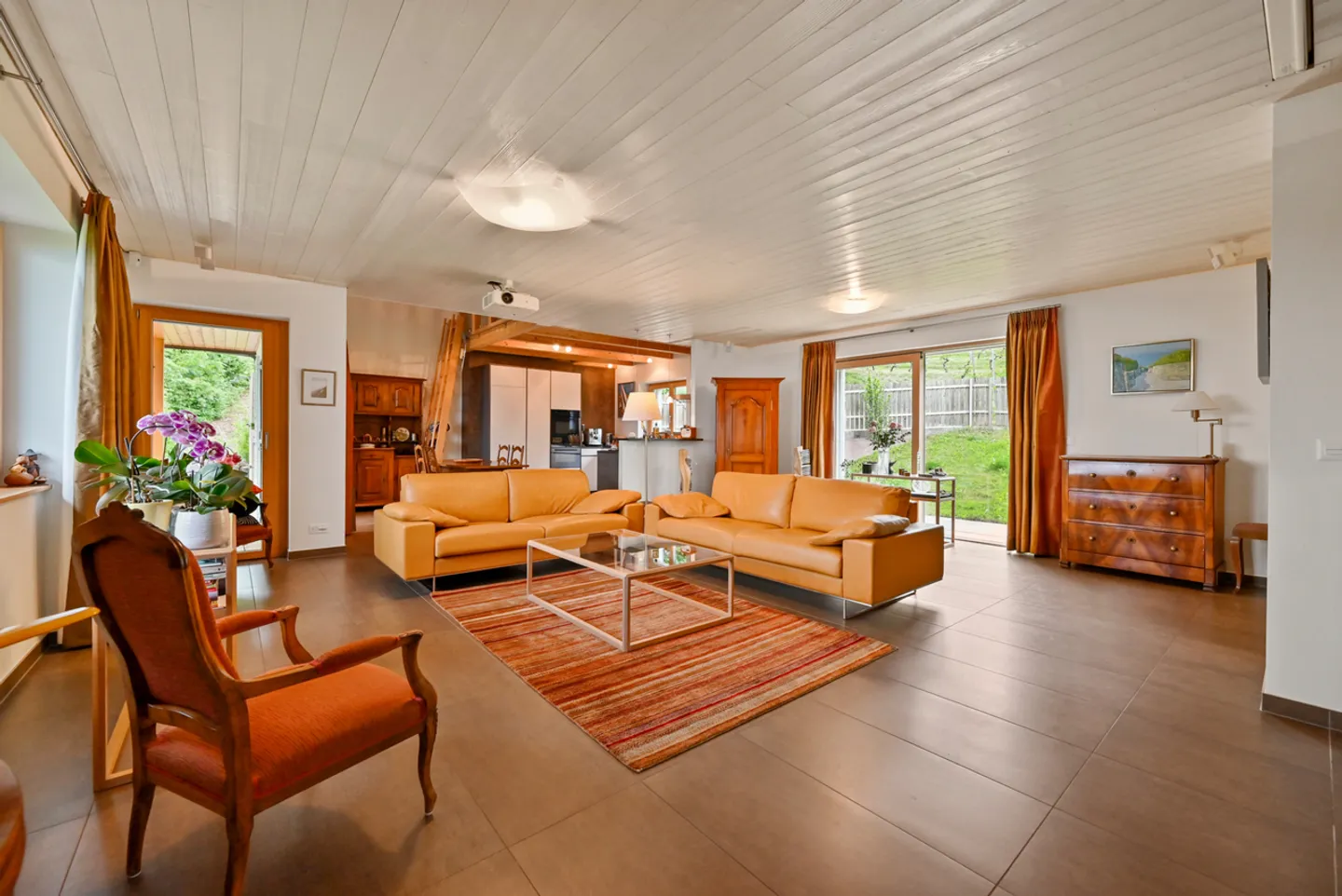 Elegante Villa mit Seeblick - Foto 6 von 13