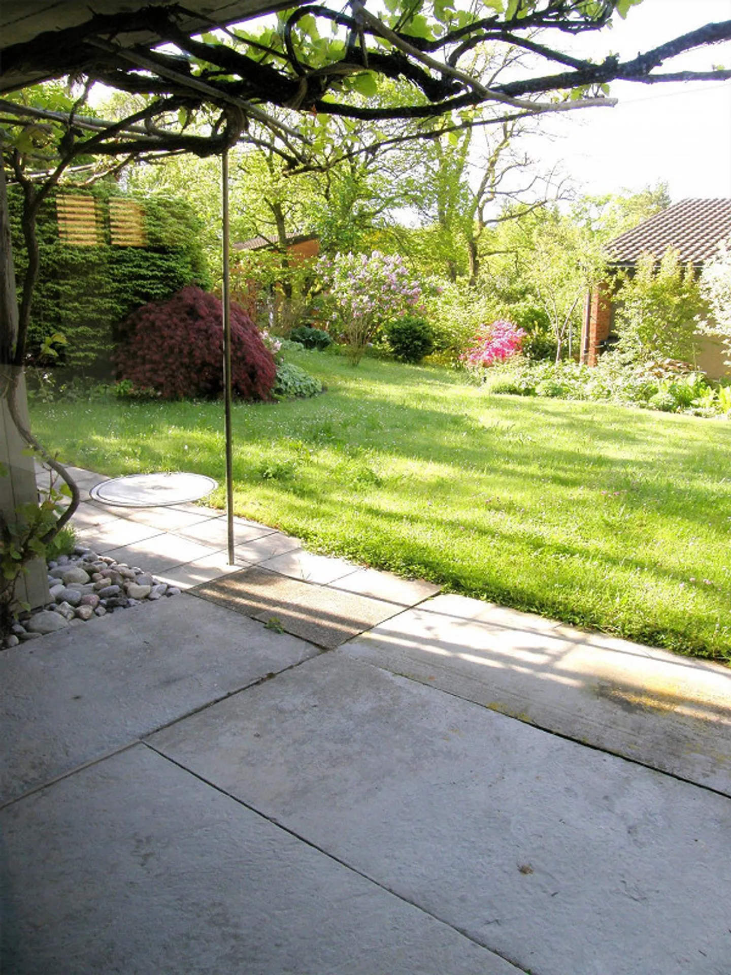 Natur + Ruhe 3.5-Zimmer Einfamilienhaus inkl. 2 Garagen - Foto 12 von 12