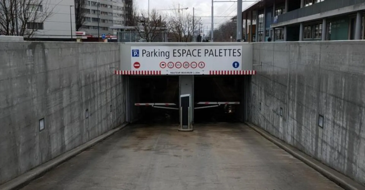 Posto auto, situato nel seminterrato. - Foto 1 di 3