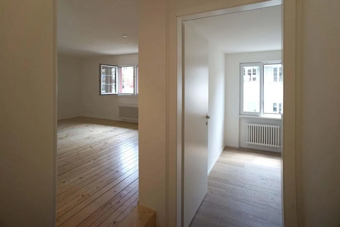 Charming 3.5-room apartment over three floors in District 7 - Photo 7 of 12