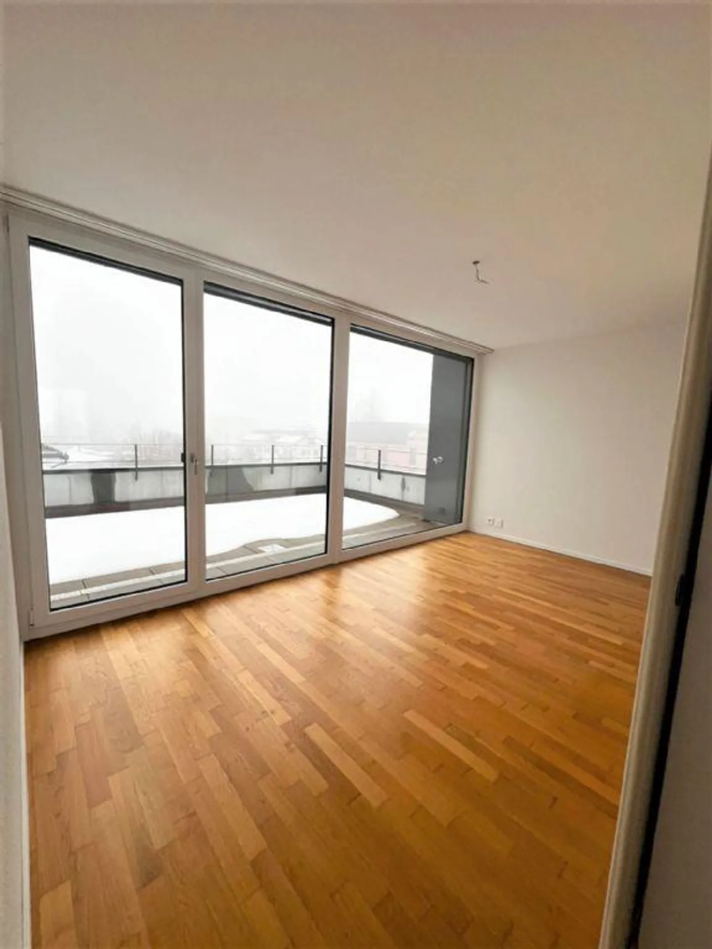 CALME I ENSOLEILLÉ I CENTRAL - Photo 5 sur 8