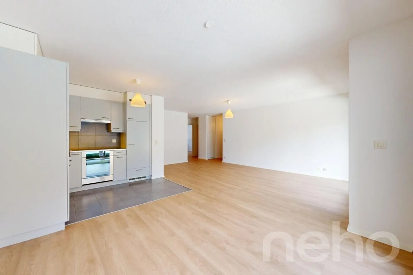 Spazio, comfort e serenità: 4,5 stanze a Clarens - Foto 2 di 13