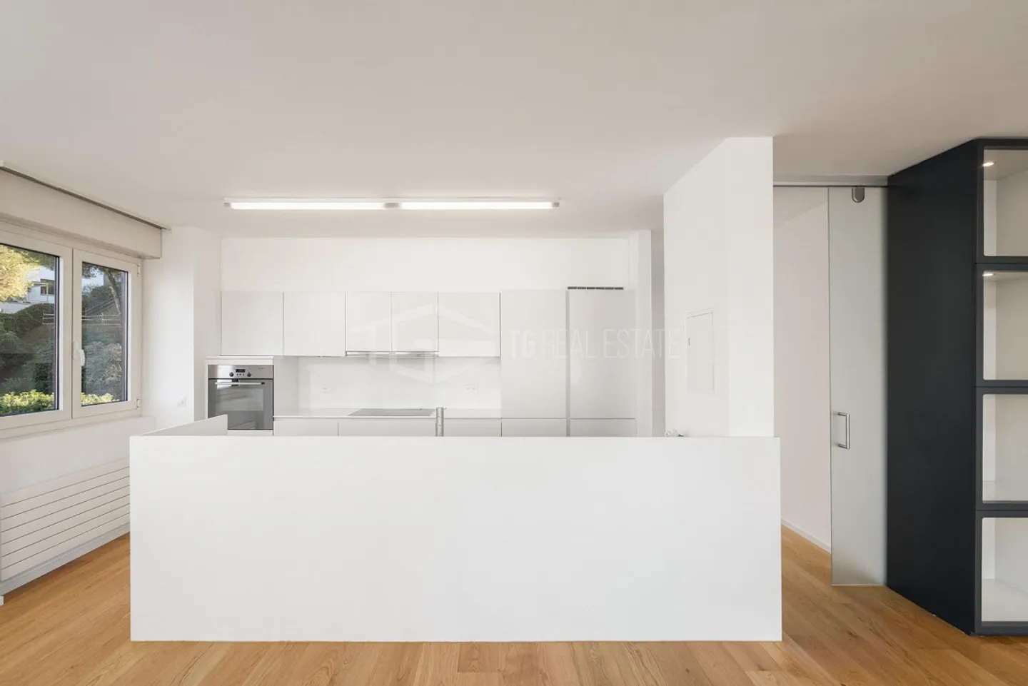 SUPERBE APPARTEMENT DE 4,5 PIÈCES AVEC VUE SUR LE LAC À PARADISO - Photo 10 sur 13