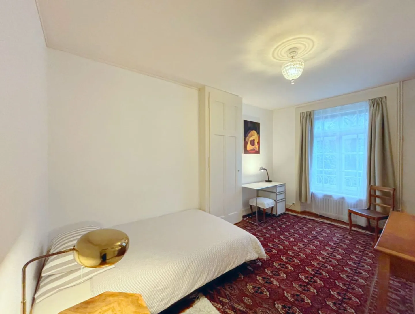 Magnificent furnished 5.5-room apartment with terrace and garden - Photo 8 of 11