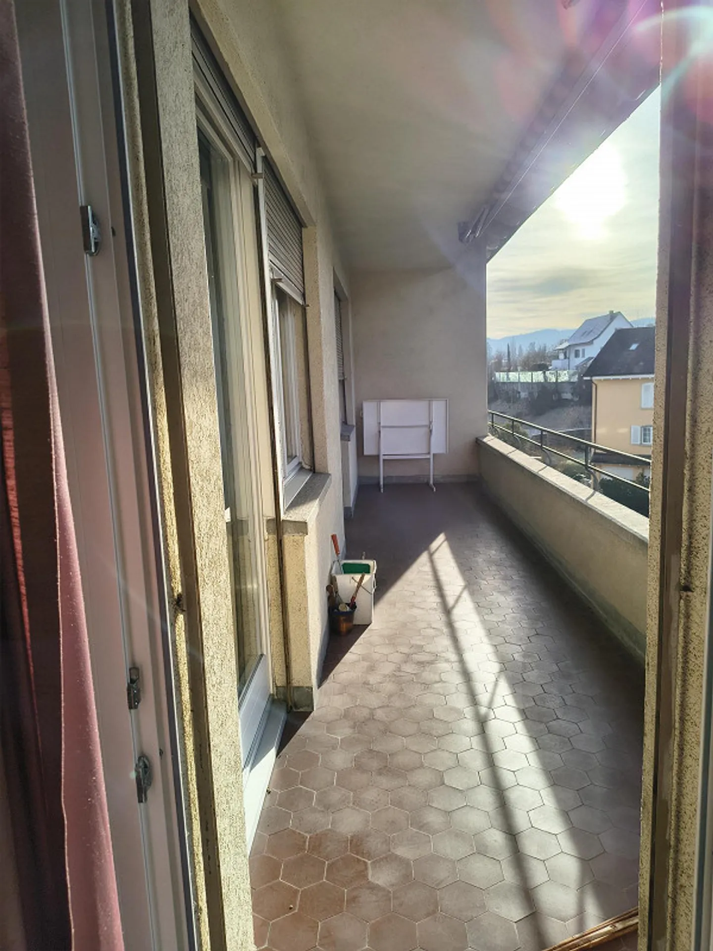 Incantevole appartamento di 4 stanze in un vecchio edificio all'ultimo piano - Foto 9 di 14