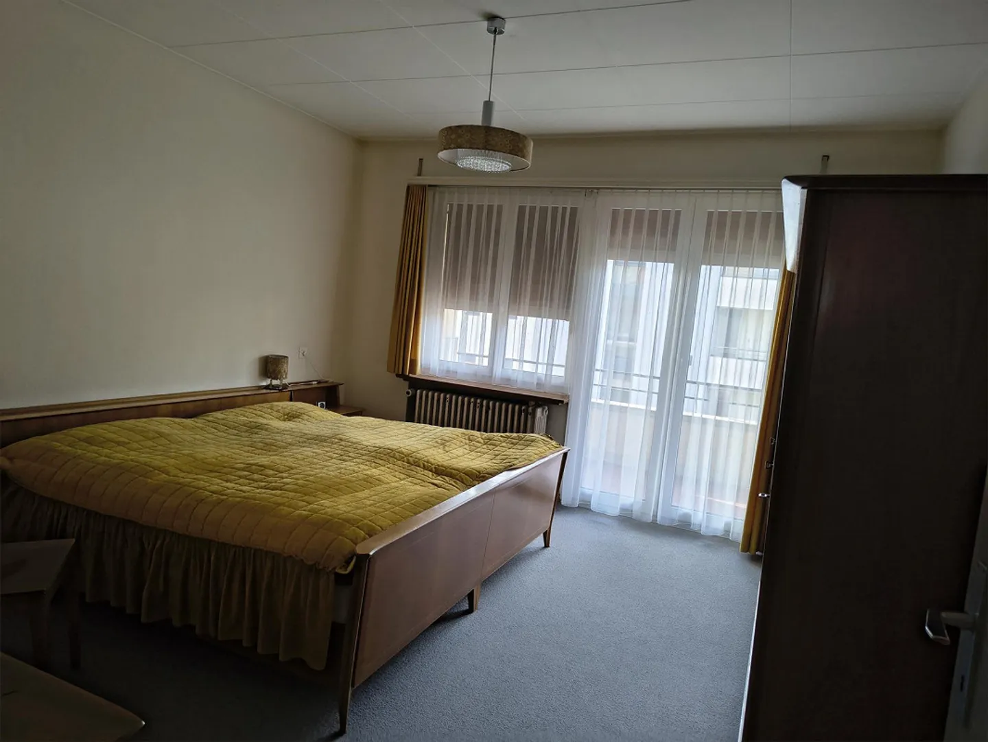 Incantevole appartamento di 4 stanze in un vecchio edificio all'ultimo piano - Foto 12 di 14