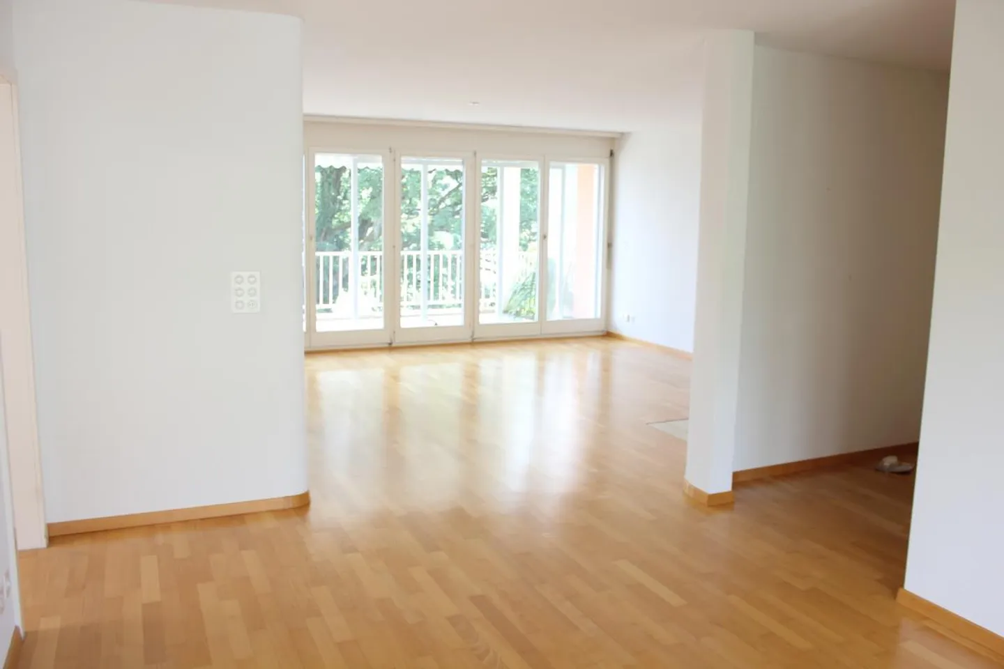 Appartamento luminoso di 4,5 stanze con appartamento separato di 1,5 stanze - Foto 11 di 29