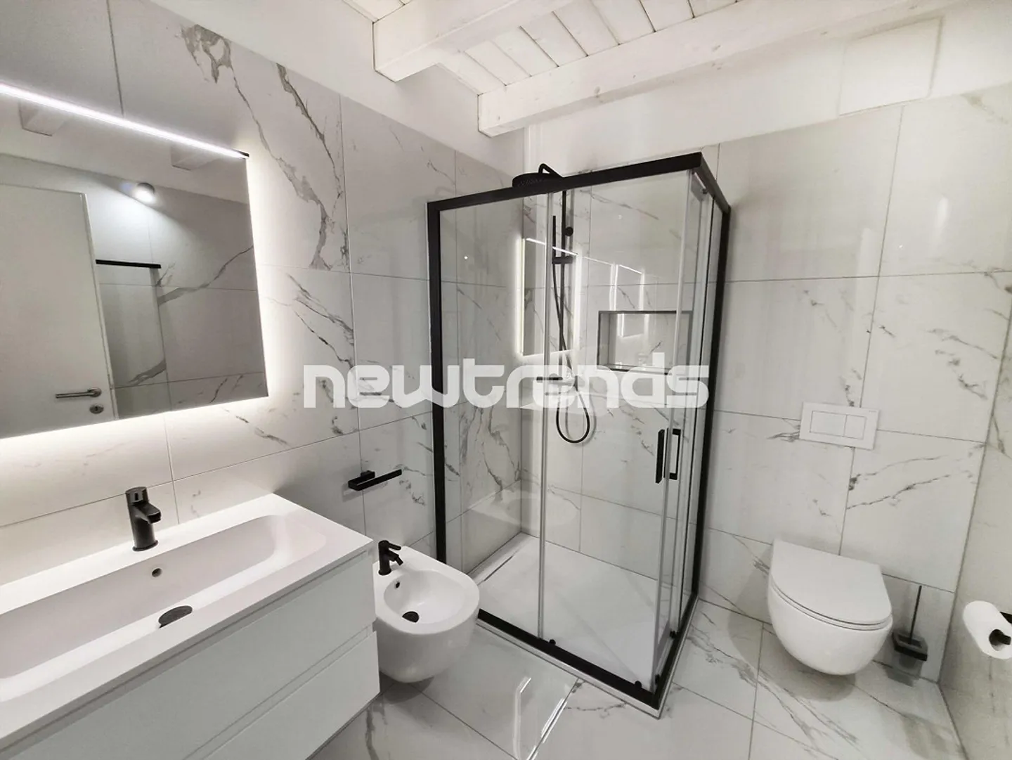 Grancia: Elegante appartamento attico di 4,5 stanze con galleria in affitto - Foto 11 di 25