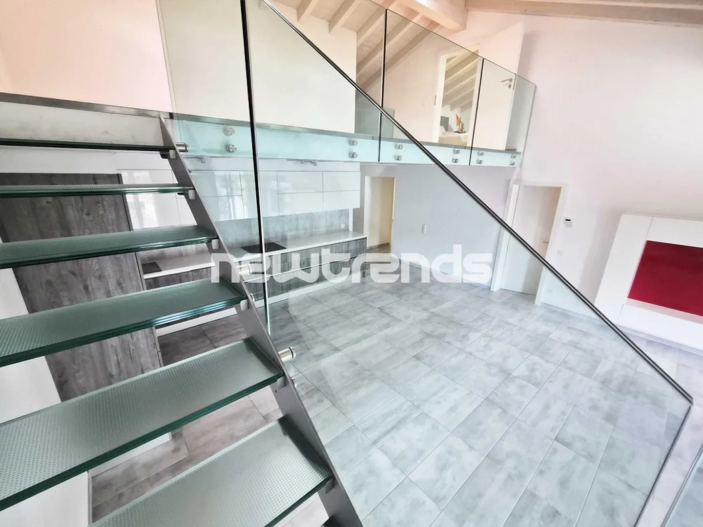 Grancia: Elegante appartamento attico di 4,5 stanze con galleria in affitto - Foto 15 di 25