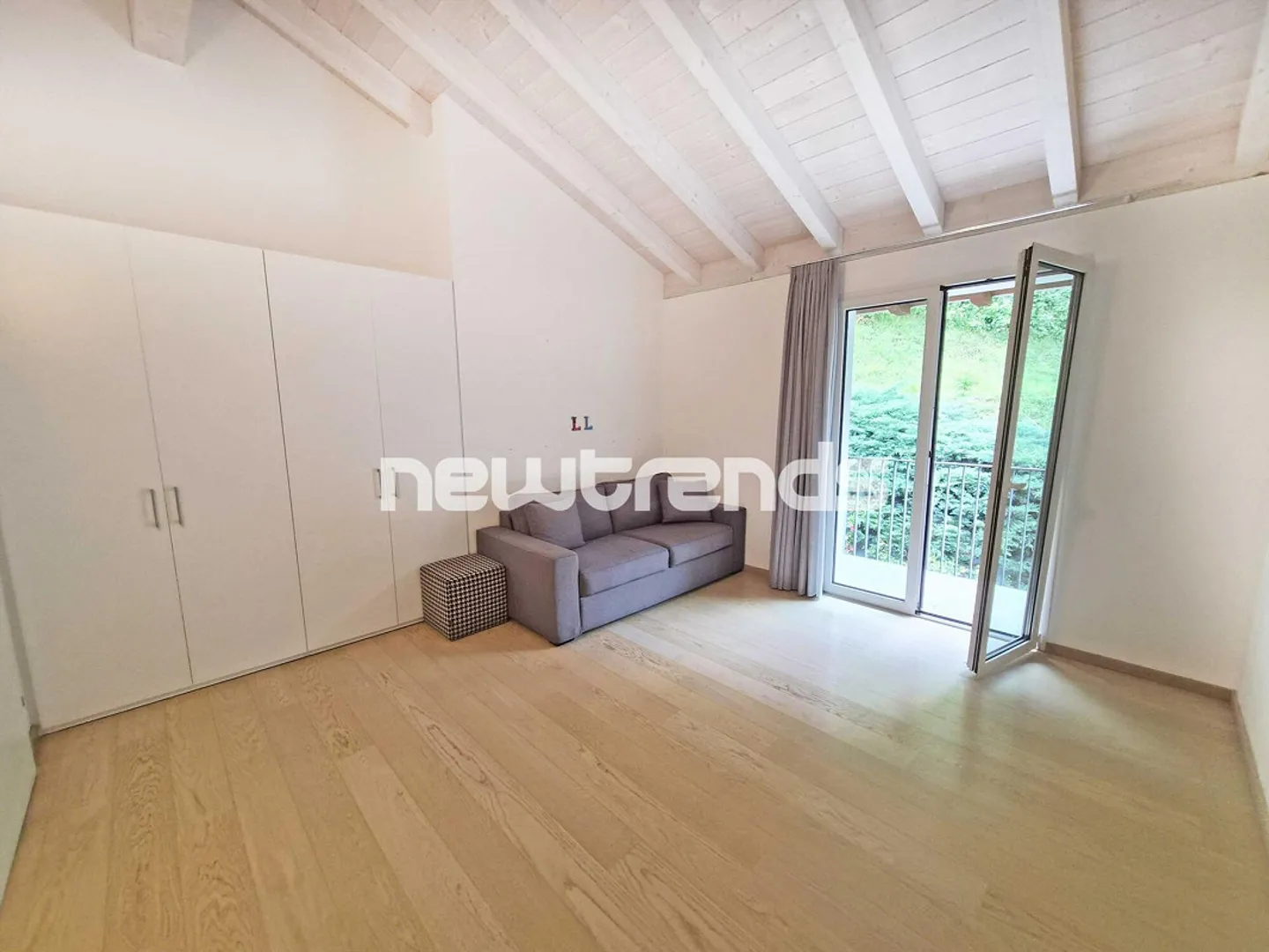 Grancia: Elegante appartamento attico di 4,5 stanze con galleria in affitto - Foto 16 di 25