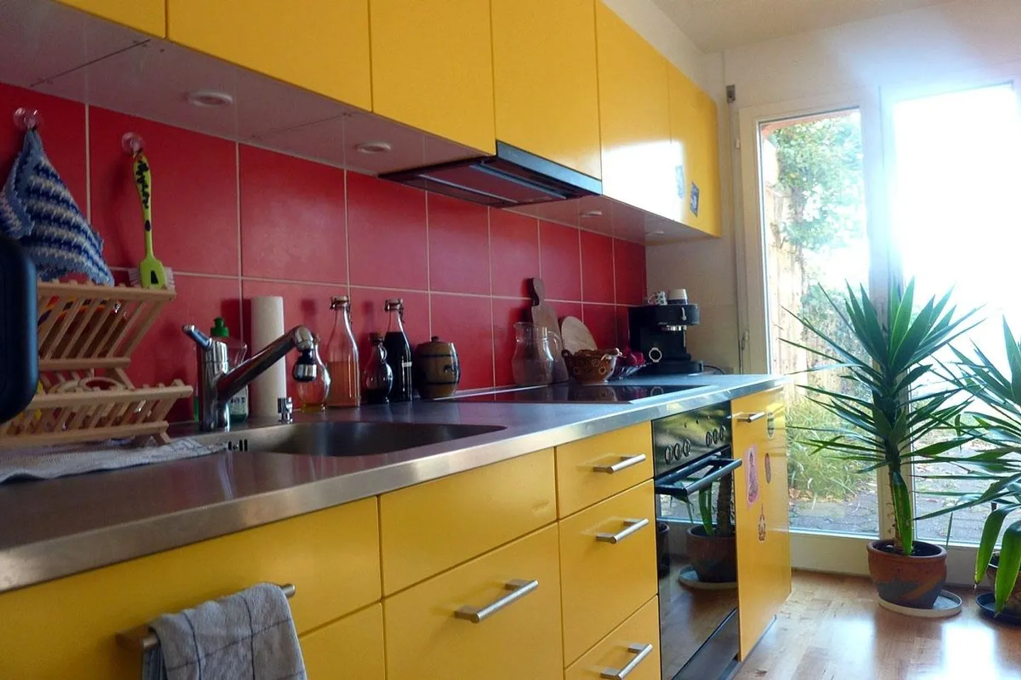 Appartamento luminoso di 4,5 stanze con appartamento separato di 1,5 stanze - Foto 25 di 29