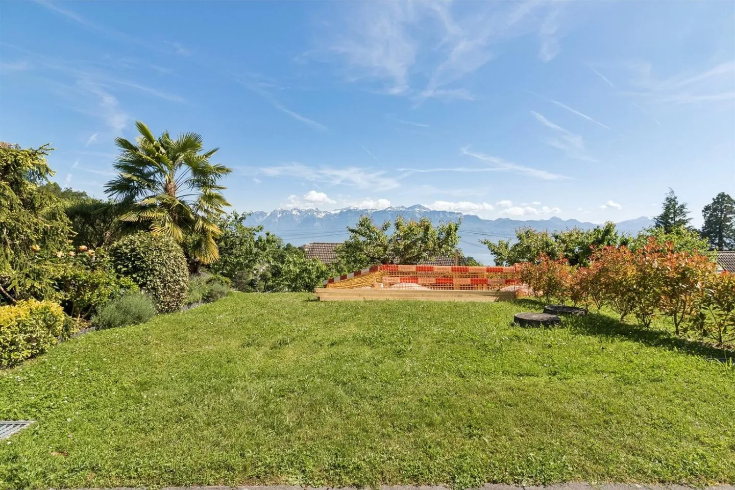 Duplex with extraordinary lake view - A terrace on Lake Geneva - Photo 9 of 11
