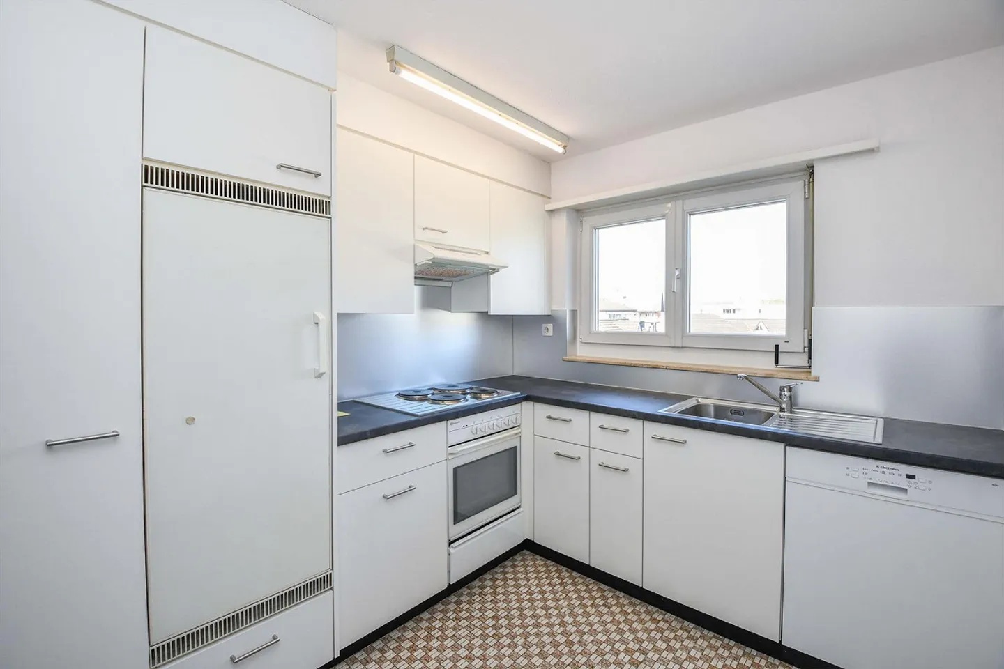 Beautiful apartment with a very large terrace - Photo 3 of 9