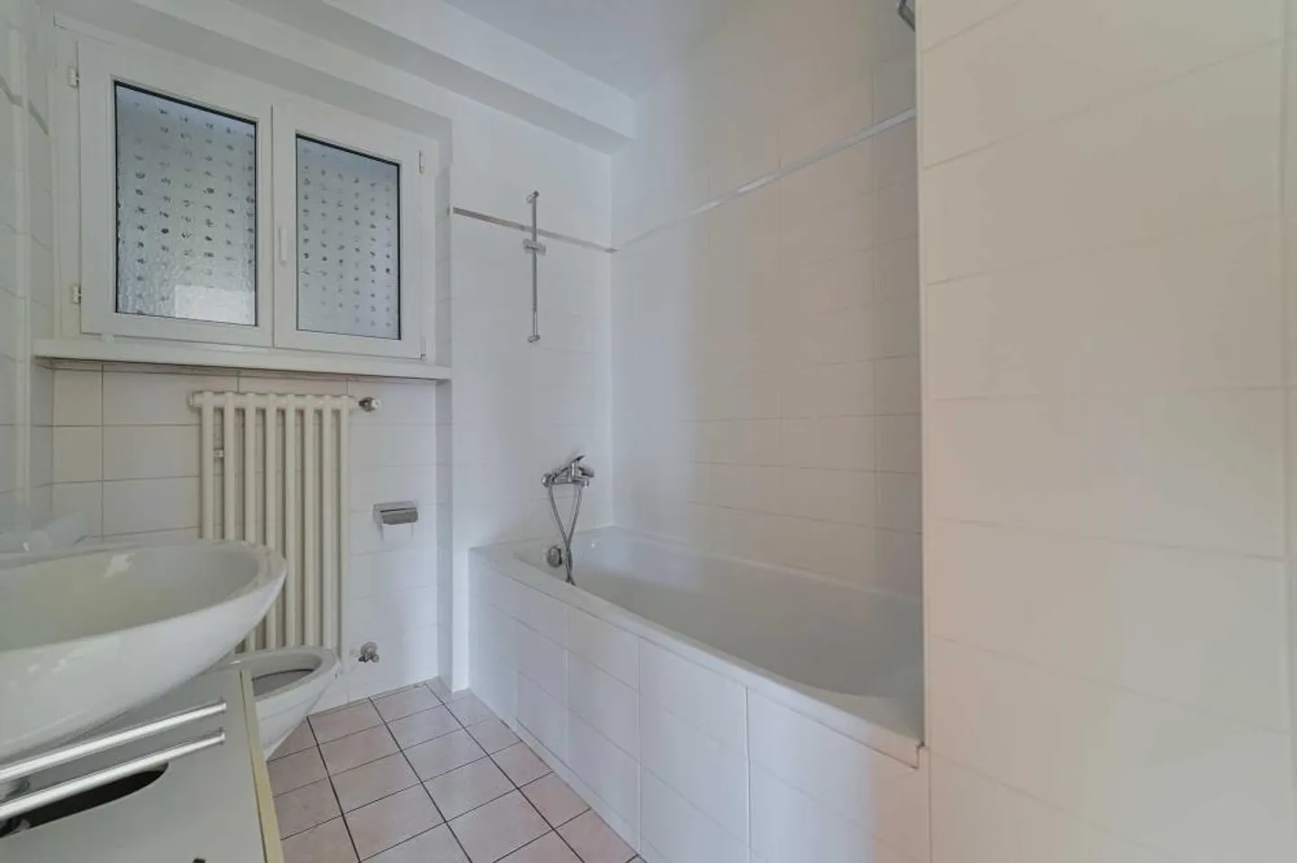 Cozy 3.5-room apartment with large terrace - Photo 2 of 11