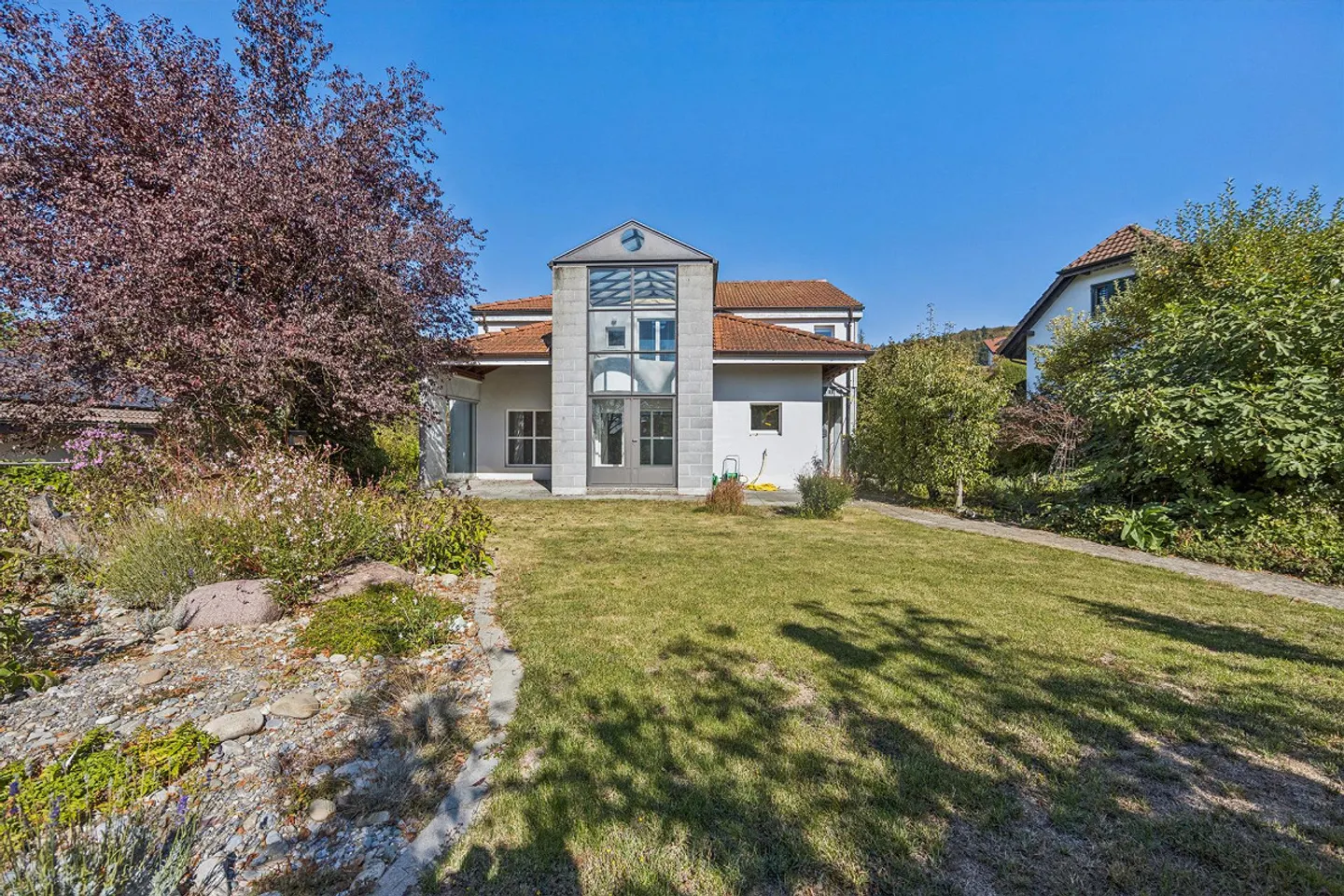 Unique living - House with architectural signature - Photo 3 of 4