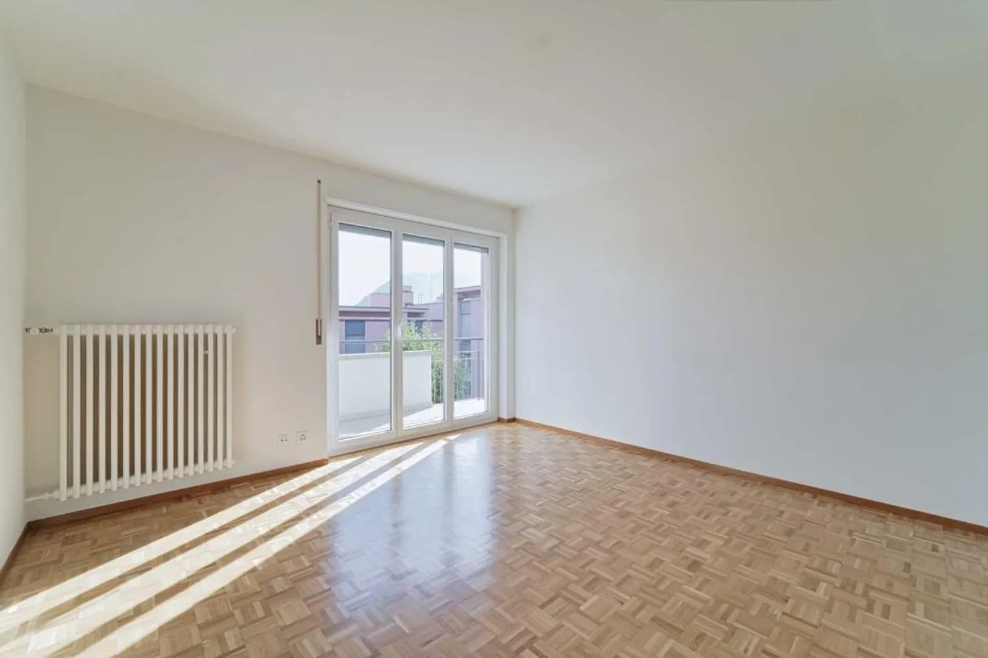 Cozy 3.5-room apartment with large terrace - Photo 7 of 11