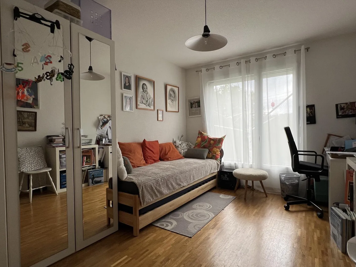 Magnifica appartamento di 4.5 stanze con giardino a Granges-de-Vesin - Foto 10 di 11