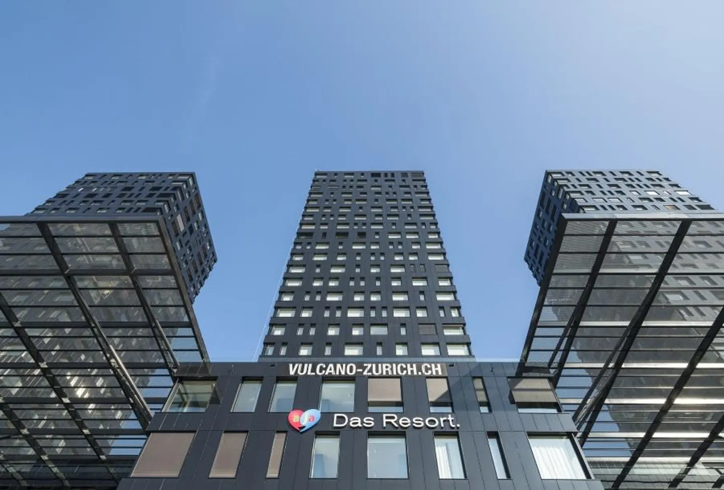 Vulcano Zurich - Live Like in New York - Photo 1 of 5