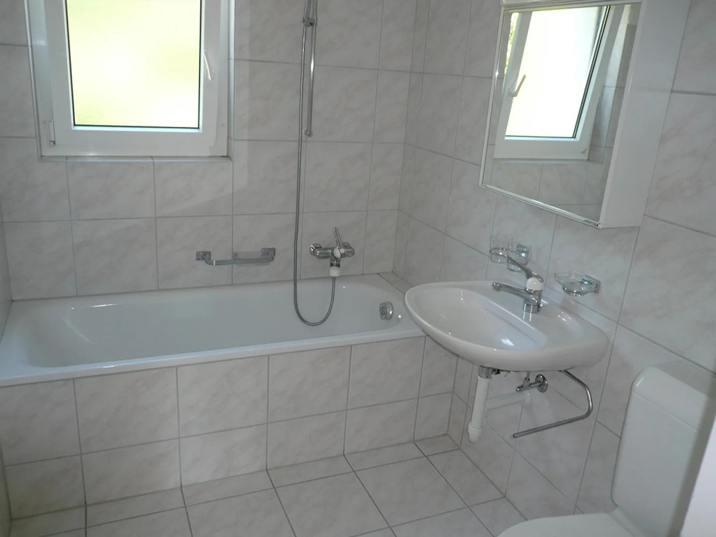 Charmante Wohnung in Bäretswil - Foto 4 von 5