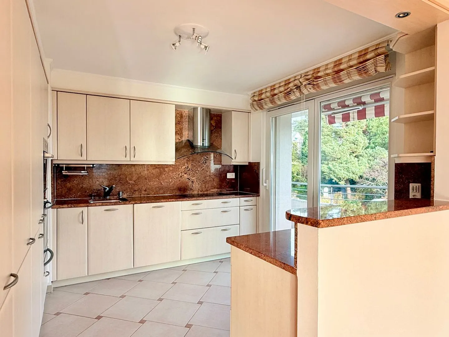 Appartement à louer - Photo 4 sur 13