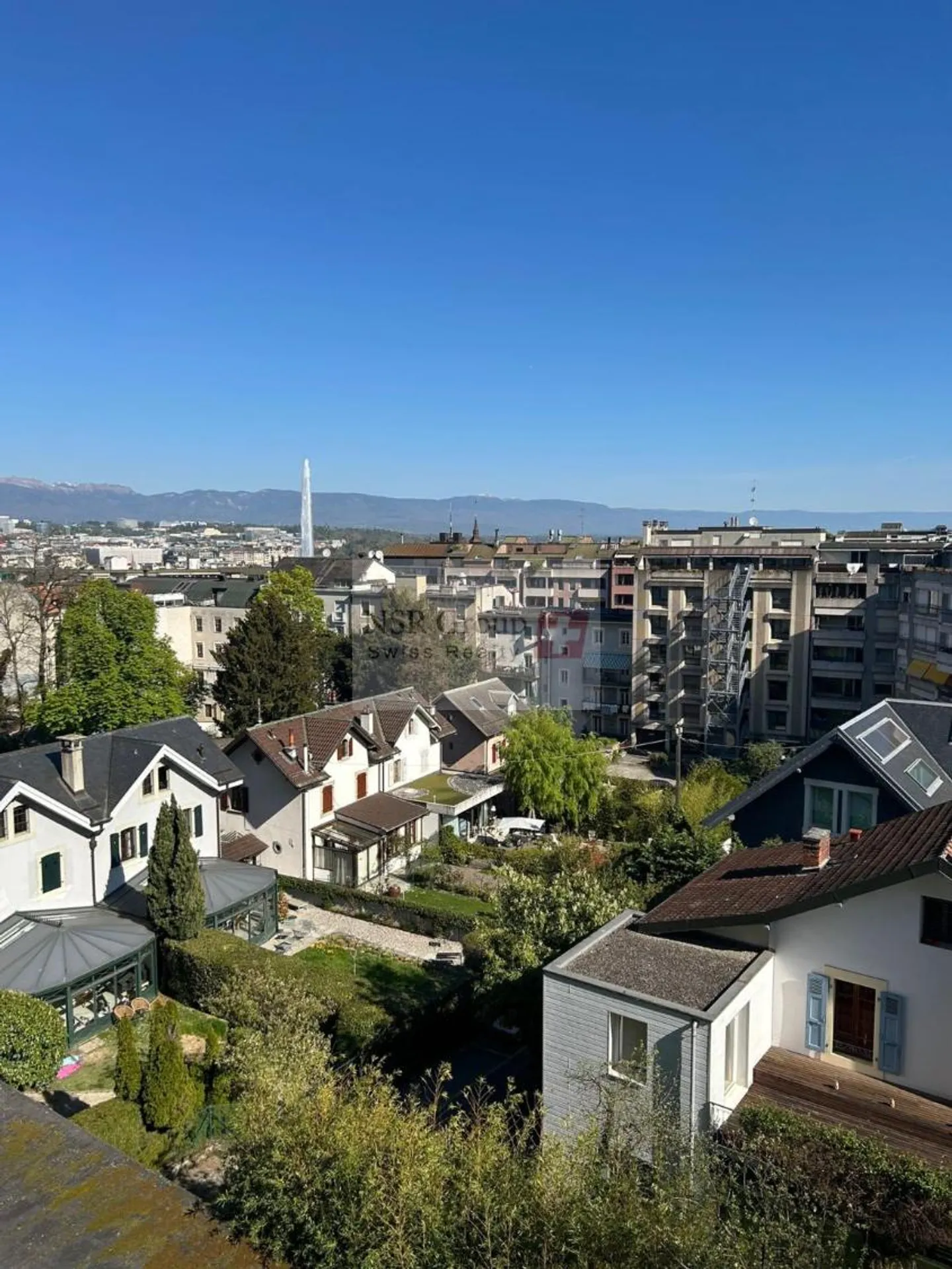 Schöne 3,5-Zimmer-Wohnung mit Balkon - Eaux-Vives-Viertel - Foto 1 von 13