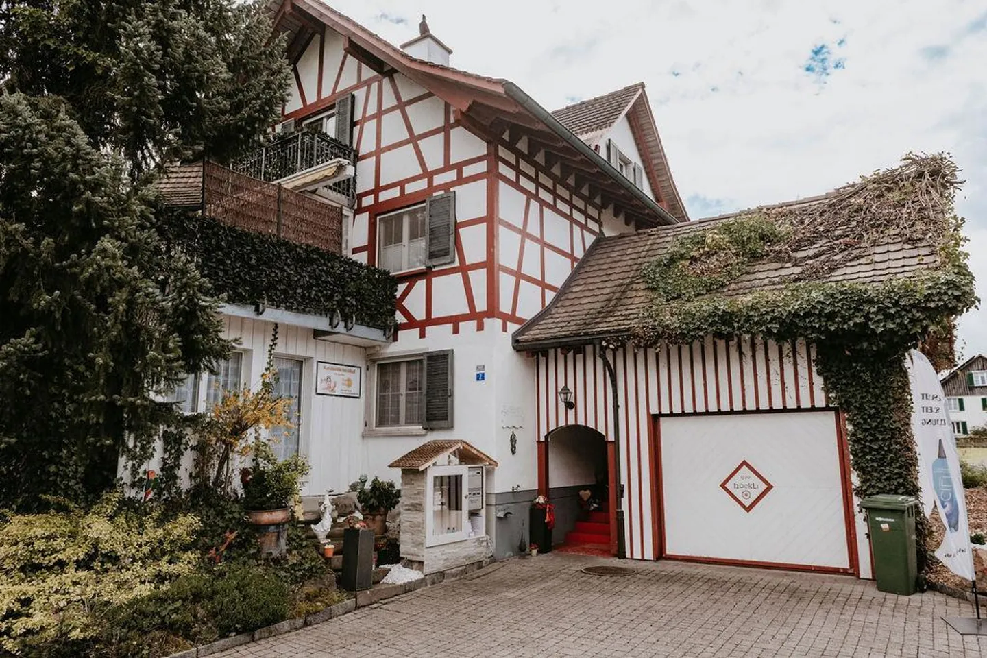 4.5 Zimmer & 3.5 Zimmer unter 1 Dach - hier verbinden Sie Fami - Foto 2 von 23