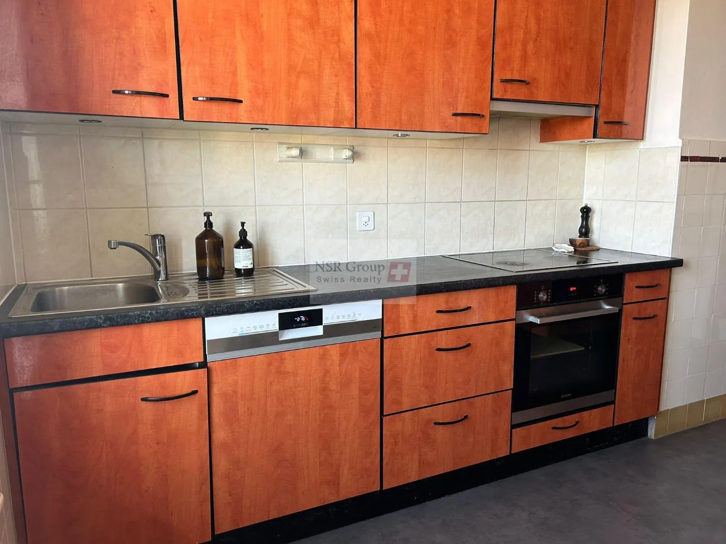 Schöne 3,5-Zimmer-Wohnung mit Balkon - Eaux-Vives-Viertel - Foto 8 von 13