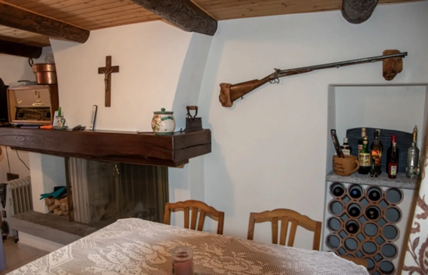 «Accogliente casa nel nucleo di 4.5 locali / Gemütliches 4.5-Zimmer-Dorfhaus (Ferienhaus-rustico)» - Foto 4 di 15