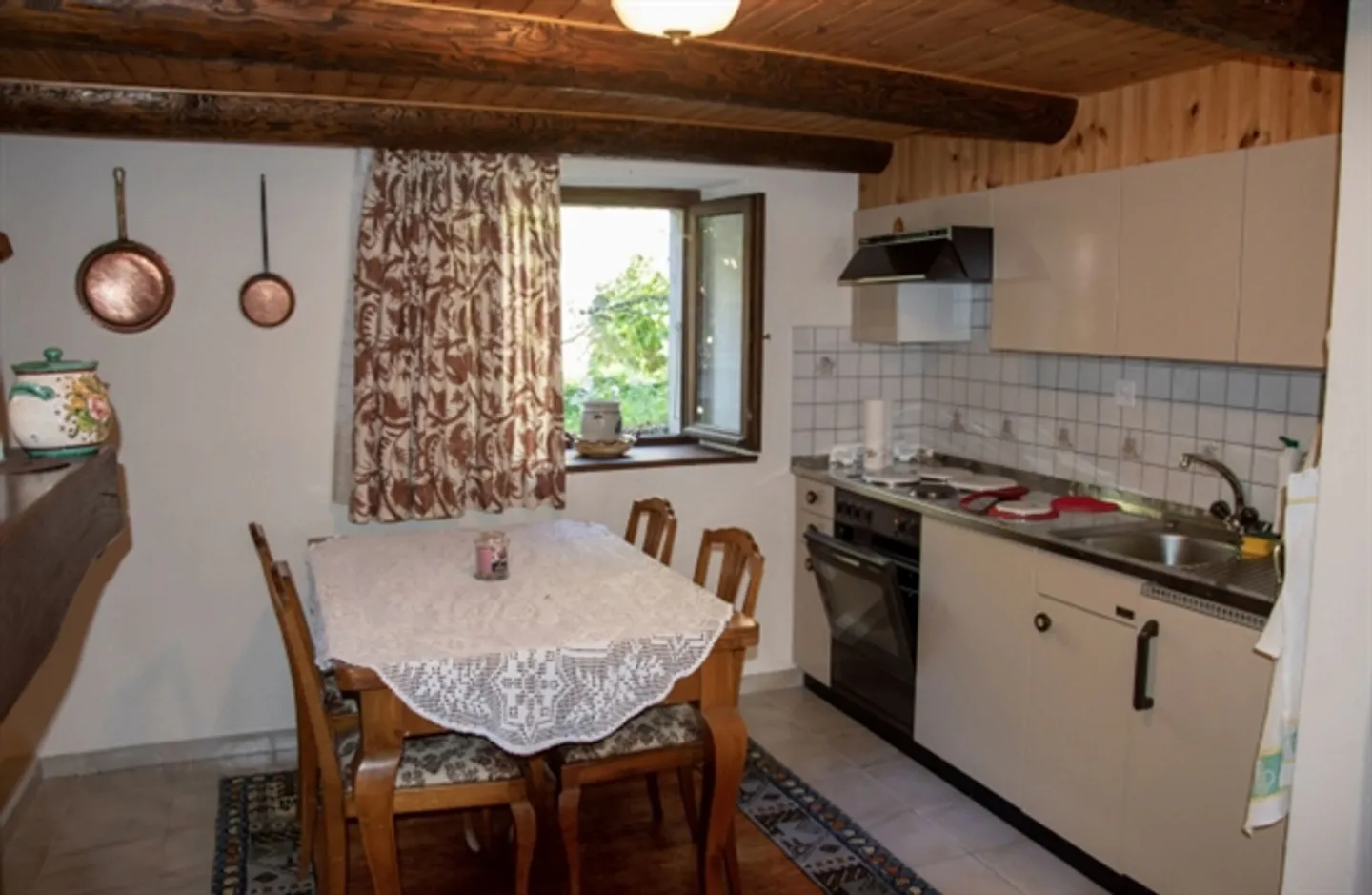 «Accogliente casa nel nucleo di 4.5 locali / Gemütliches 4.5-Zimmer-Dorfhaus (Ferienhaus-rustico)» - Foto 7 di 15