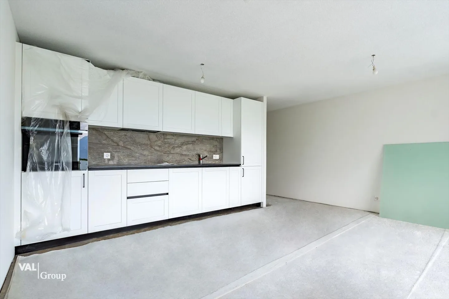 2,5 Zimmer moderne und helle Wohnung mit Balkon, ideal für den ersten Kauf - Foto 5 von 9