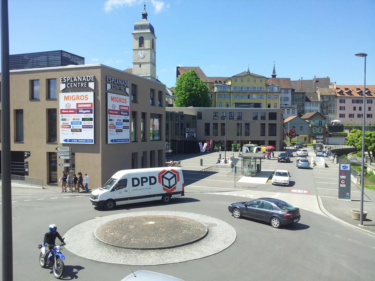 Spazio commerciale in affitto di 168 m2 divisibile - Foto 3 di 12