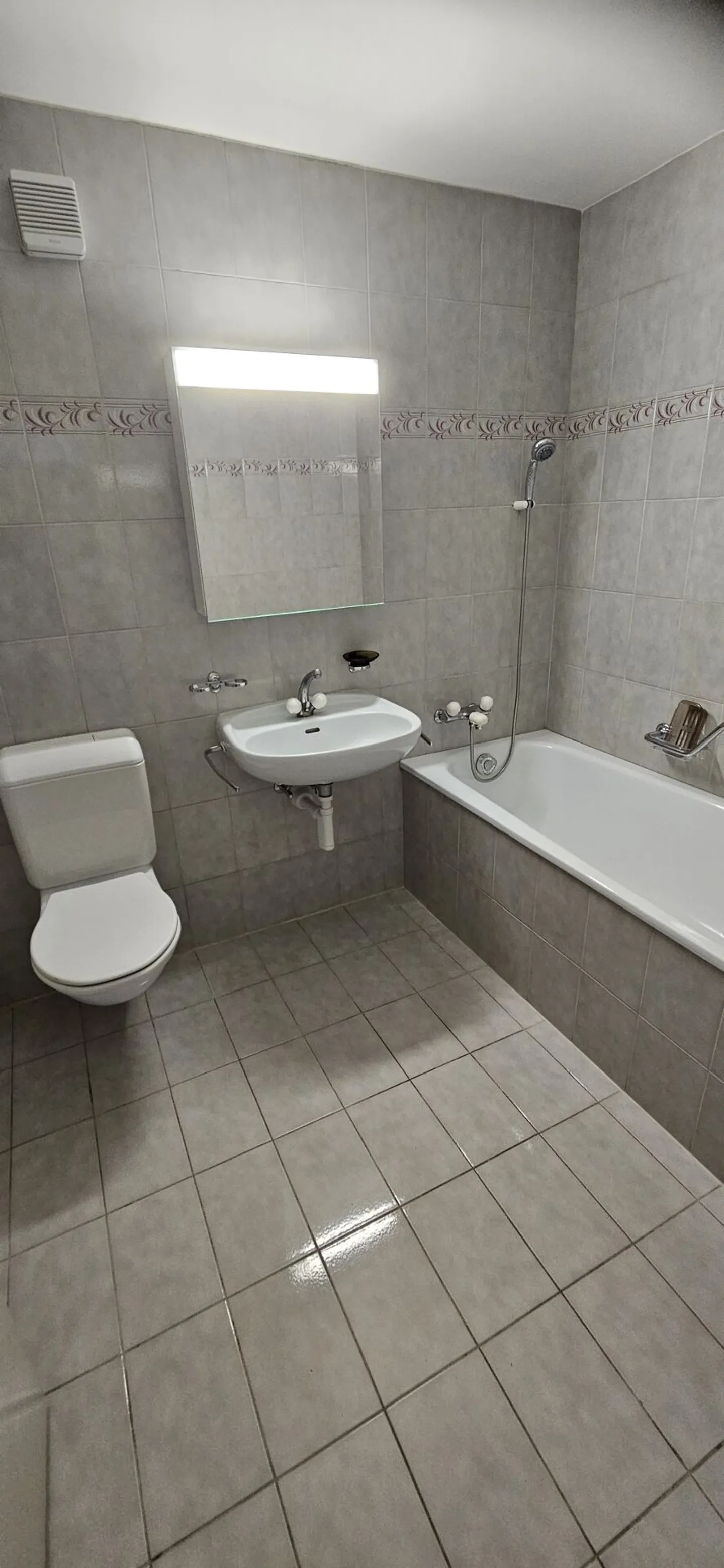 Helle 4½-Zimmerwohnung in Lotzwil - Foto 7 von 10