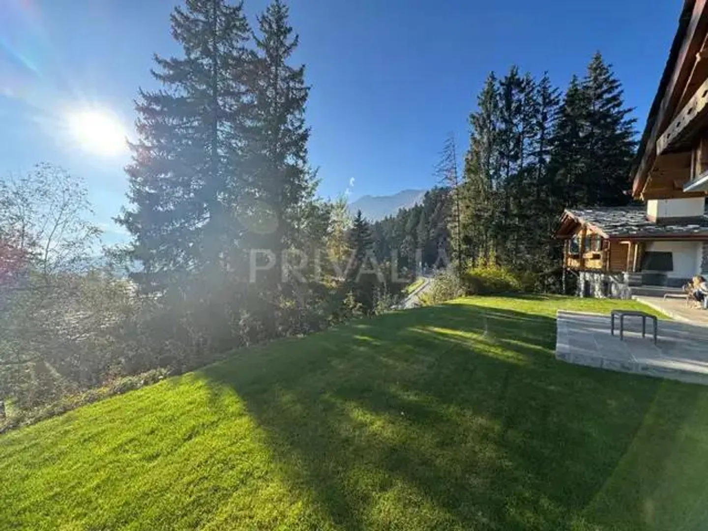 Chalet de Luxe avec Piscine Intérieure - Photo 4 sur 5