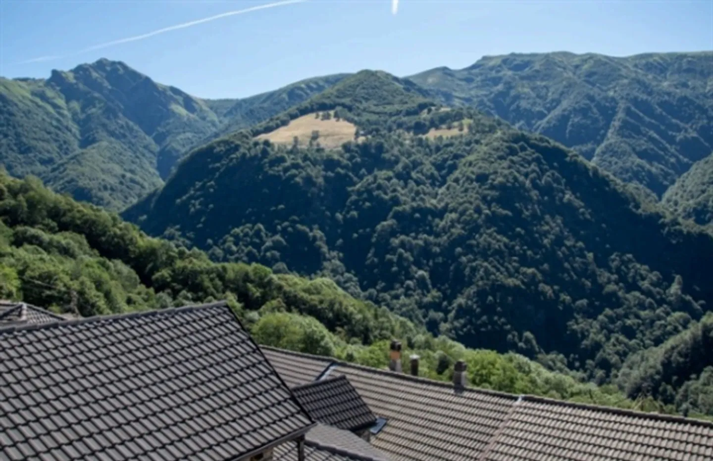 «Accogliente casa nel nucleo di 4.5 locali / Gemütliches 4.5-Zimmer-Dorfhaus (Ferienhaus-rustico)» - Foto 14 di 15